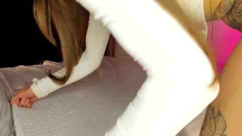 Sherryl online show from September 2025 08:19:01 PM