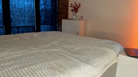 Snapshot of rachel_rey chatting on February 2026 09:02:01 AM Sherryl online show from February 2026 09:02:01 AM