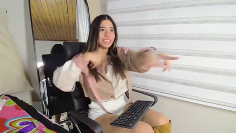 Rachell online show from February 2025 09:36:01 AM