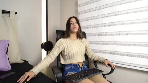 Rachell online show from February 2025 03:47:02 AM