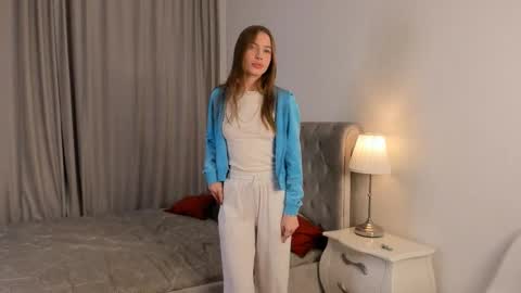 Snapshot of rachellhorta chatting on November 2025 07:36:03 PM Kaylee online show from November 2025 07:36:03 PM