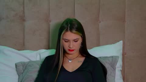 RachellSimpson online show from March 2025 07:09:02 PM