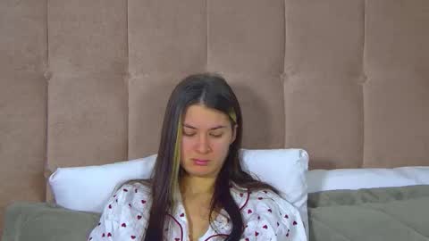 RachellSimpson online show from February 2026 06:33:02 PM