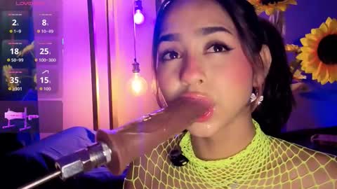 Snapshot of rachelruizz chatting on February 2026 07:45:02 PM RACHEL online show from February 2026 07:45:02 PM