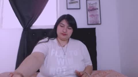 radiantgoddes online show from September 2025 02:11:01 PM