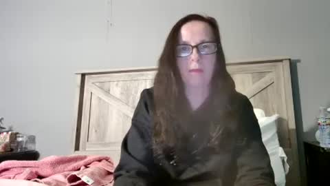 Radiant Peach Goddess online show from February 2025 05:59:01 AM