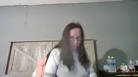 Radiant Peach Goddess online show from February 2025 04:03:02 PM