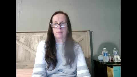 Radiant Peach Goddess online show from February 2025 05:35:01 AM