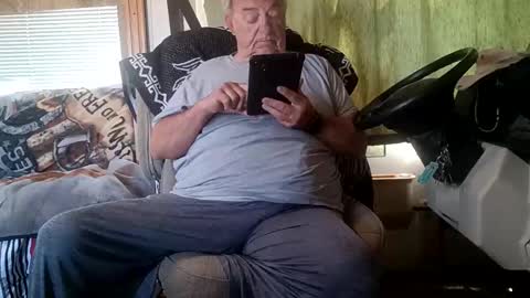 Radioman for fun online show from April 2026 04:41:01 PM