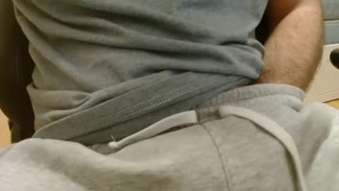 Snapshot of radrix chatting on January 2025 01:09:01 PM radrix online show from January 2025 01:09:01 PM