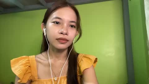 Snapshot of raeleneslotkin chatting on June 2026 02:34:01 AM Eva online show from June 2026 02:34:01 AM