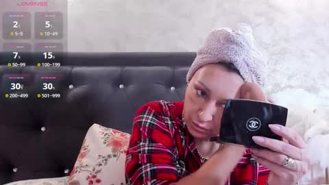 raelledarkstar online show from February 2026 11:47:02 AM