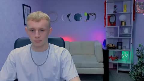 Snapshot of rafael_bien chatting on June 2026 07:04:02 PM rafael online show from June 2026 07:04:02 PM
