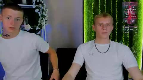 Snapshot of rafael_bien chatting on June 2026 07:15:01 PM rafael online show from June 2026 07:15:01 PM