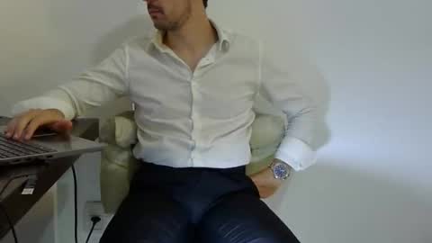 elenacam online show from February 2026 09:53:01 PM