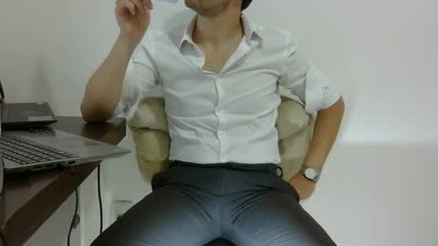 elenacam online show from February 2026 09:18:02 AM