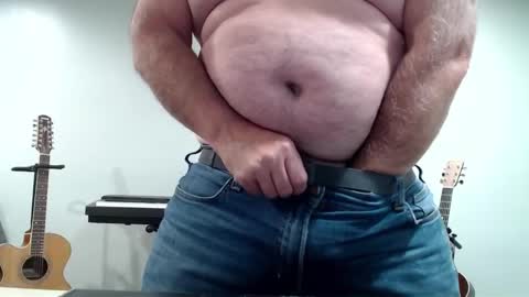 Snapshot of ragin_hardon001 chatting on December 2024 06:18:02 AM Ray online show from December 2024 06:18:02 AM