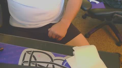 Snapshot of ragnorskol chatting on September 2025 06:13:01 PM ragnorskol online show from September 2025 06:13:01 PM