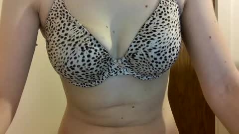 rahel_barbara online show from February 2025 03:15:02 AM