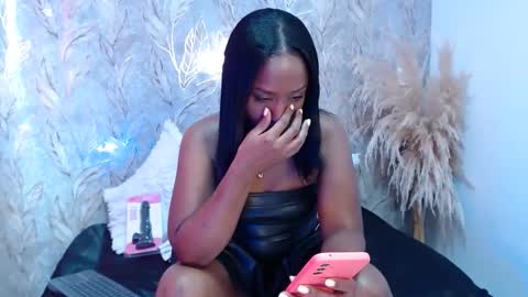 raichellcooper1 online show from December 2025 07:09:01 PM