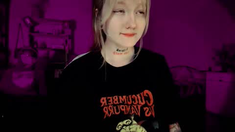 Kate online show from February 2026 10:28:01 PM