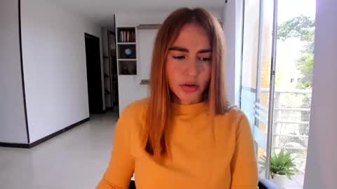 Jennyindependent model . online show from December 2025 05:55:02 PM