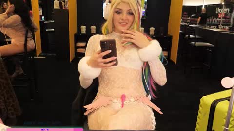 Mary Rainz online show from February 2026 01:20:02 AM