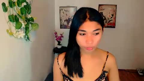 Snapshot of raindrizzle1706 chatting on December 2025 11:17:01 AM raindrizzle1706 online show from December 2025 11:17:01 AM