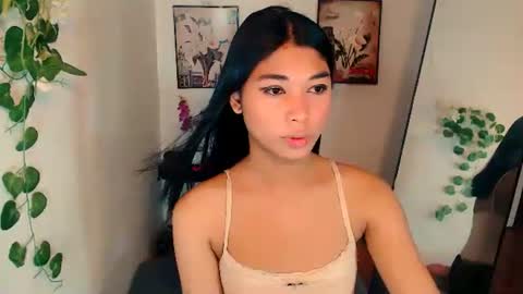 Snapshot of raindrizzle1706 chatting on December 2025 01:47:01 AM raindrizzle1706 online show from December 2025 01:47:01 AM