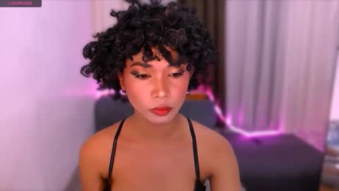 raindrizzle1706 online show from February 2026 12:44:01 AM