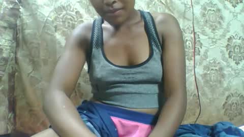 Snapshot of raissalove688460 chatting on May 2026 12:35:01 PM raissalove688460 online show from May 2026 12:35:01 PM