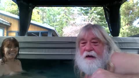 67 and 21 couple online show from November 2025 11:04:02 PM