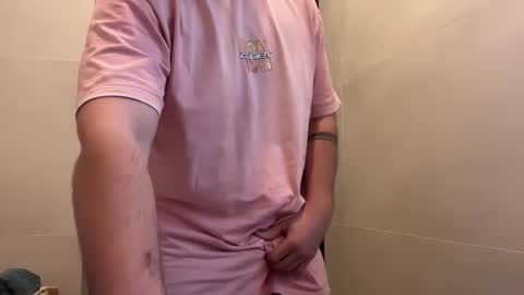 Snapshot of ralve31 chatting on November 2025 11:21:02 AM C2C Spanish 27 online show from November 2025 11:21:02 AM