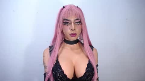 Snapshot of ramonasmit chatting on October 2025 08:31:01 PM RamonaSmit online show from October 2025 08:31:01 PM
