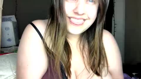 randicandi96 online show from December 2025 07:46:02 AM