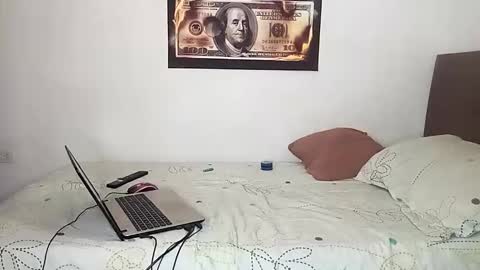 Rangel and Lola online show from December 2025 06:23:01 PM