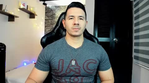 Jonas online show from January 2025 12:33:01 AM