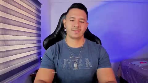 Jonas online show from November 2025 02:39:02 PM