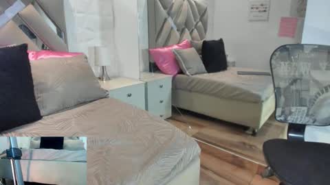 Raquel Moore  online show from February 2026 05:16:01 PM