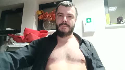 Snapshot of ravart43 chatting on December 2024 01:22:01 AM ravart43 online show from December 2024 01:22:01 AM