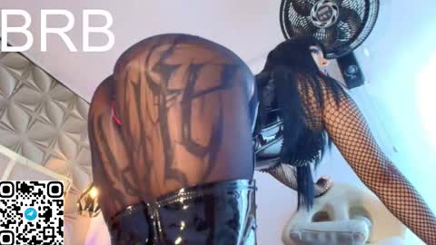   online show from December 2025 11:06:02 AM