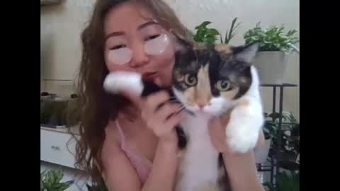 raveliss online show from March 2026 10:31:02 PM