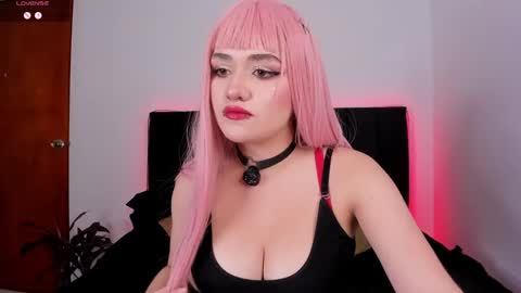 Snapshot of raven__white1 chatting on February 2025 12:04:01 AM Raven online show from February 2025 12:04:01 AM