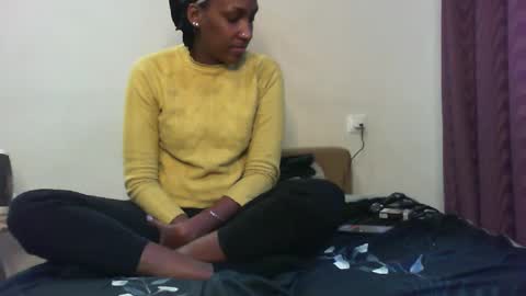 Snapshot of ravenbby chatting on February 2025 01:19:02 PM ravenbby online show from February 2025 01:19:02 PM