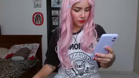 Snapshot of ravenlotus chatting on October 2025 07:14:01 PM ravenlotus online show from October 2025 07:14:01 PM