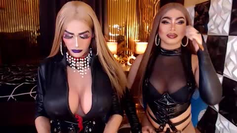 Snapshot of ravenmystiquex chatting on May 2026 10:48:02 PM ravenmystiquex online show from May 2026 10:48:02 PM