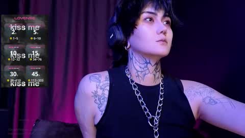 Raven online show from October 2025 03:45:02 PM