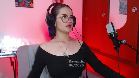 Snapshot of raventh_ chatting on June 2026 02:56:01 AM raventh_ online show from June 2026 02:56:01 AM