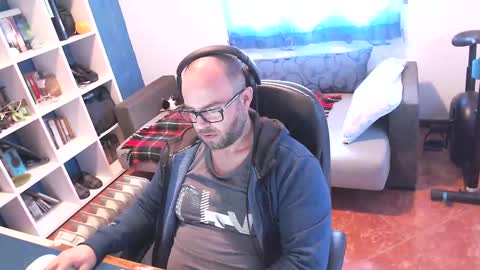 ravingr3d3 online show from March 2025 12:01:02 PM