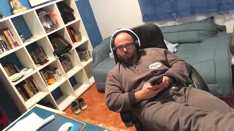 ravingr3d3 online show from February 2026 11:57:02 PM